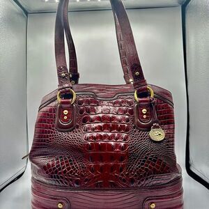 Beautiful Burgundy Vintage Brahmin Leather Ladies Handbag